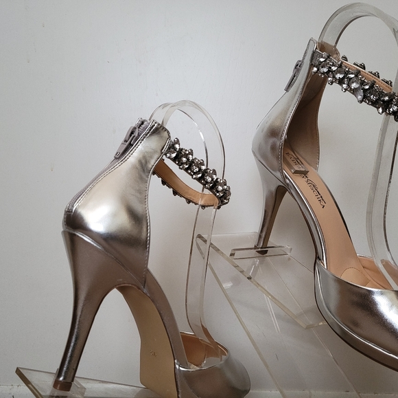 Badgley Mischka Women's Metallic Sindy Stiletto - Picture 7 of 7